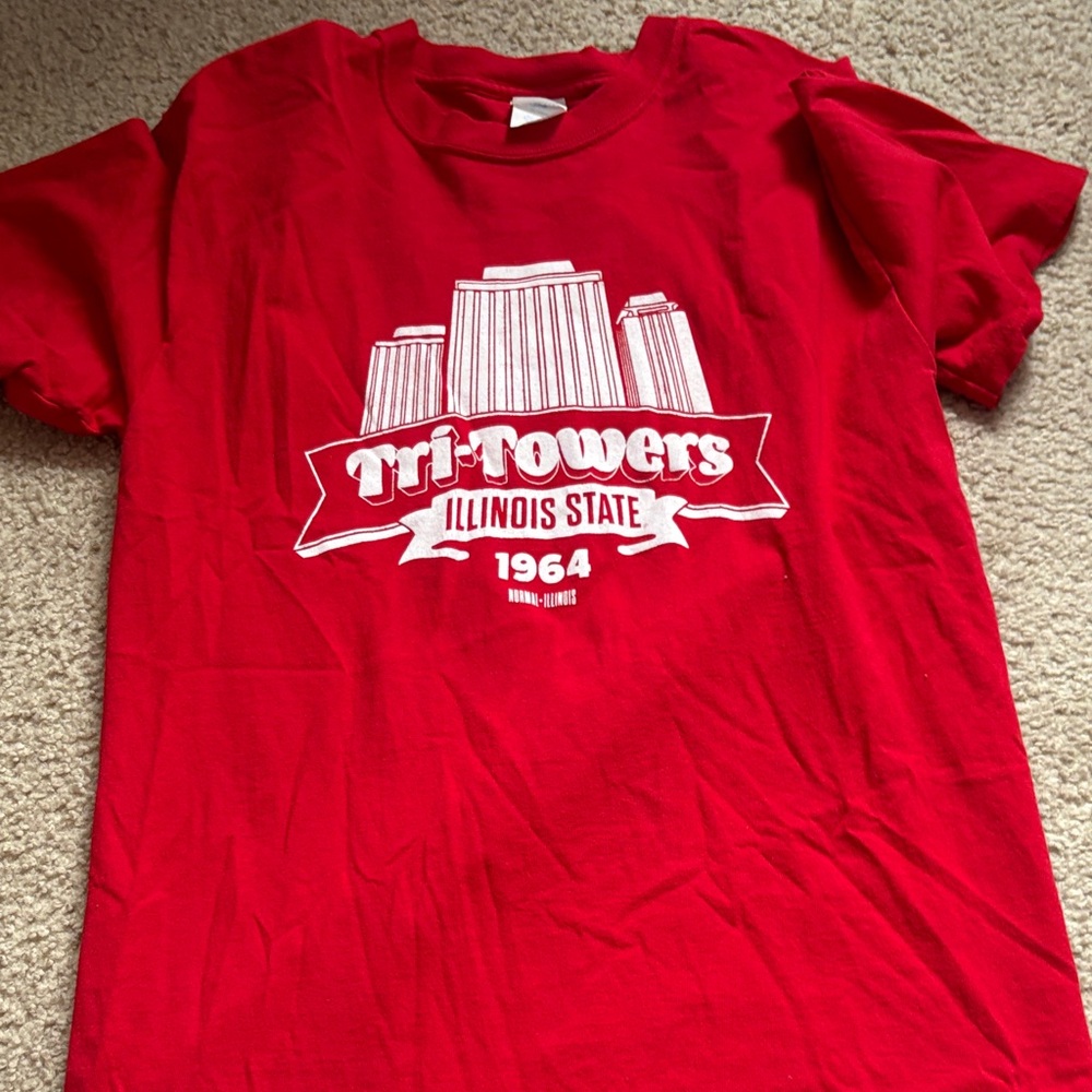 Red Tri-Towers Women's Short Sleeve Tee
